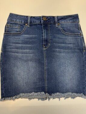 Women's 1822 Denim Jean Skirt Dark Wash/ Fringe Size 8